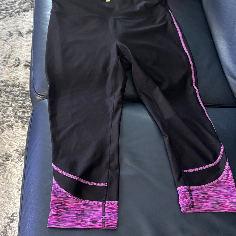 Women’s Xersion Black Leggings with Pink Accents